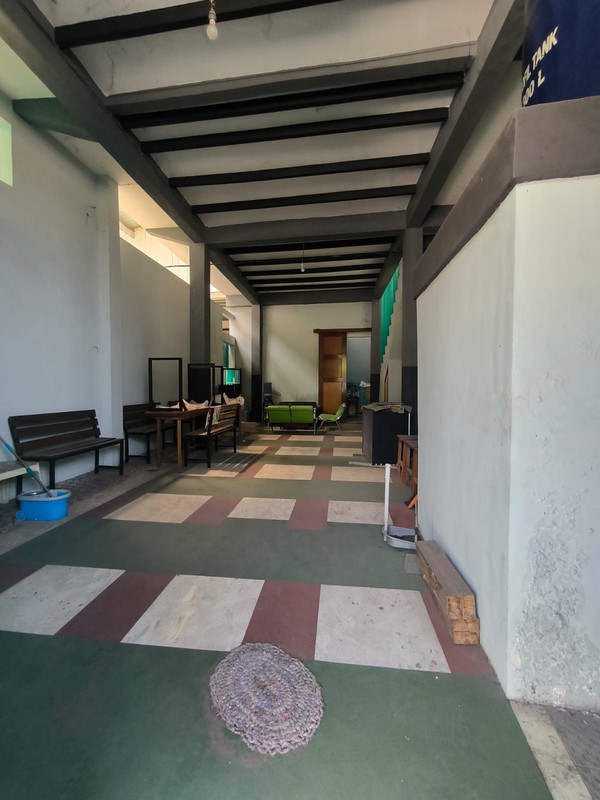 MURAH Disewakan Ruko plus Gudang  Jalan Raya Banjar Sugihan - Raya Manukan Kulon - Nol Jalan Raya Row Lebar 4 Mobil Surabaya Barat Dekat Margomulyo, Tandes, Grand Pakuwon, Akses Tol Benowo