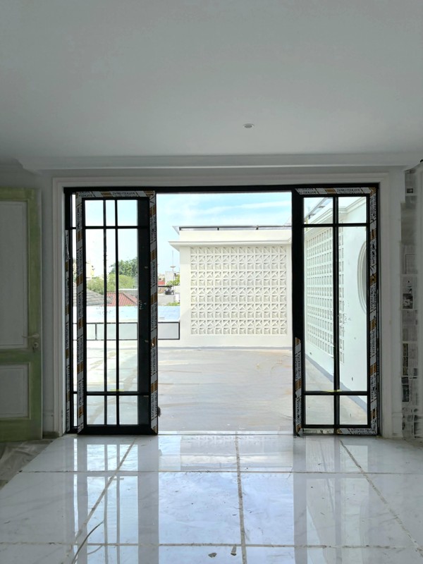 Dijual Rumah 100% brand new di Cempaka Putih Tengah