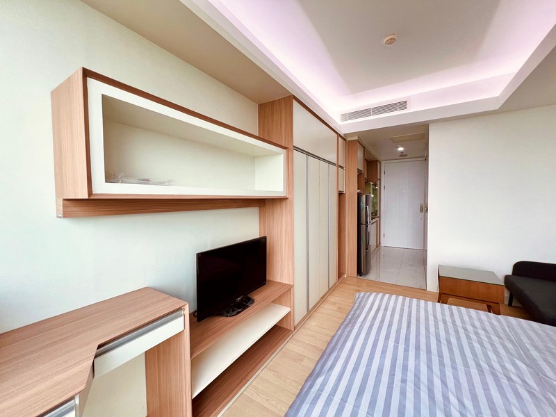 Dijual Apartemen U Residence  Tower 2 View Golf ,Furnish dan Kondisi Bagus Banget Di Lippo Karawaci - Tangerang