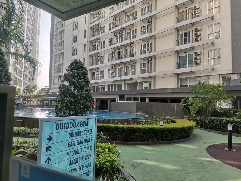 APT DENGAN VIEW SWIMMING POOL DAN CENTRAL OF BSD CITY