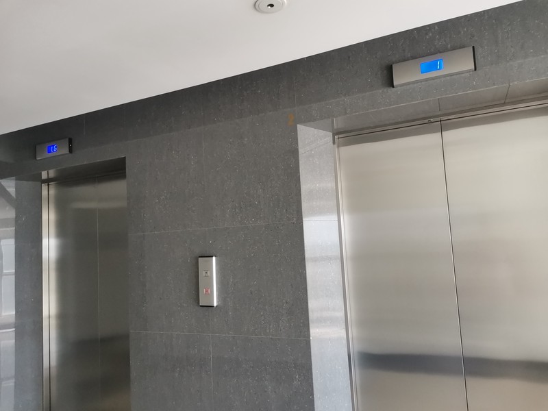 APT DENGAN VIEW SWIMMING POOL DAN CENTRAL OF BSD CITY