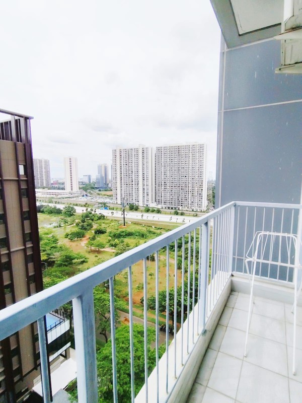 APT DENGAN VIEW SWIMMING POOL DAN CENTRAL OF BSD CITY