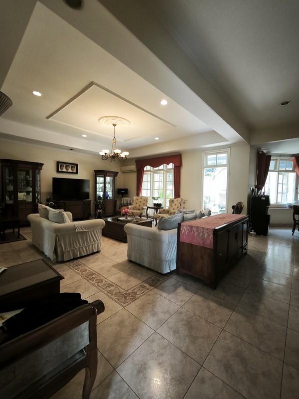 Rumah Eksklusif Jl. Cisanggiri Kebayoran Baru, kawasan paling prestisius Jakarta Selatan