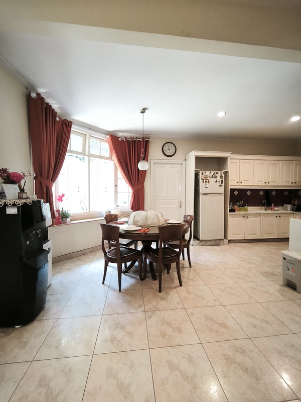 Rumah Eksklusif Jl. Cisanggiri Kebayoran Baru, kawasan paling prestisius Jakarta Selatan