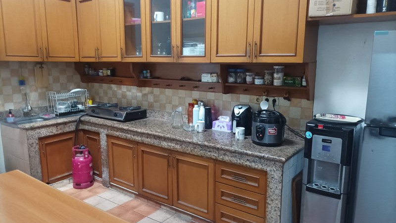 Rumah siap huni, di Guntur, Jakarta Selatan, disewakan