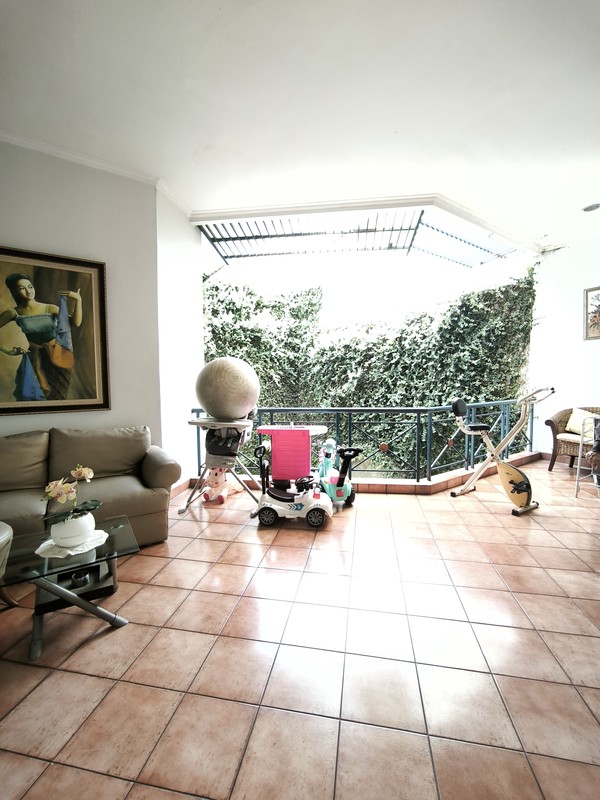 Rumah siap huni di Jl. Cisanggiri Kebayoran Baru Jakarta Selatan