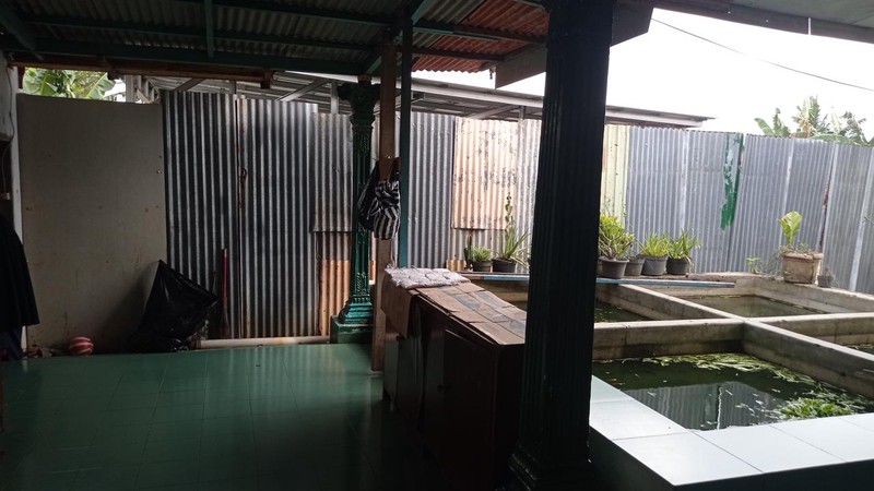 Dijual Properti Multiguna Gudang + Rumah 10 Kamar Tidur Di Pusat Sumpiuh, Banyumas