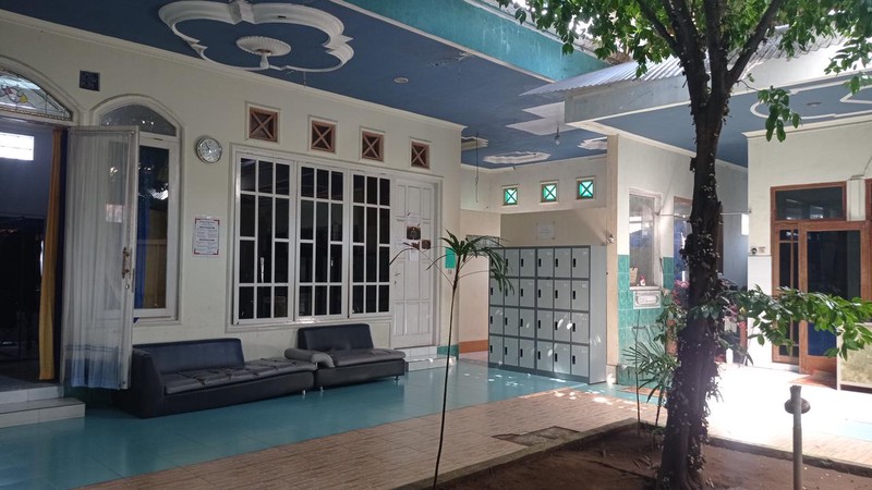 Dijual Properti Multiguna Gudang + Rumah 10 Kamar Tidur Di Pusat Sumpiuh, Banyumas