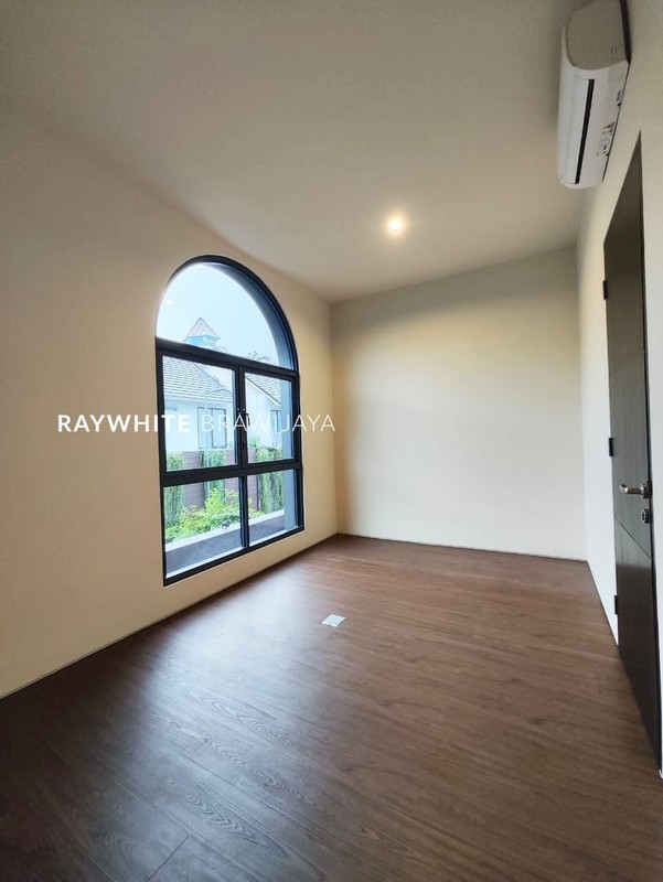 Precium Simatupang Townhouse Modern Minimalis Brand New and Ready