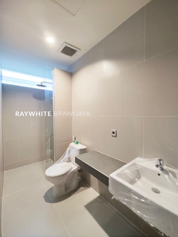 Precium Simatupang Townhouse Modern Minimalis Brand New and Ready