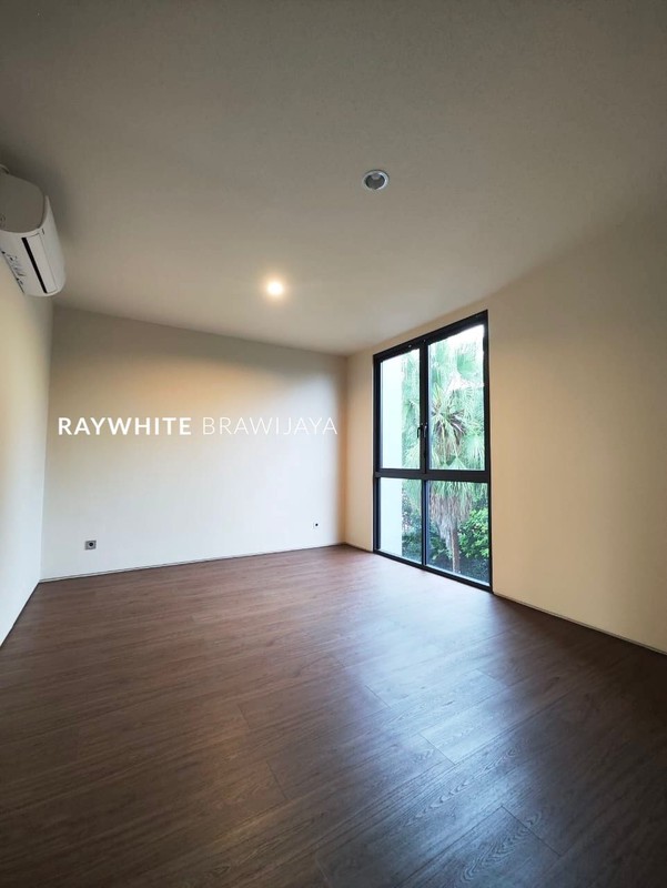 Precium Simatupang Townhouse Modern Minimalis Brand New and Ready