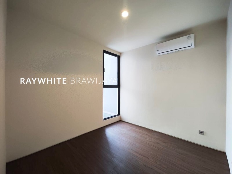 Precium Simatupang Townhouse Modern Minimalis Brand New and Ready