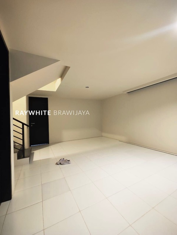 Precium Simatupang Townhouse Modern Minimalis Brand New and Ready