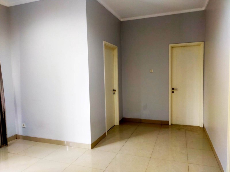 Rumah 3 Lantai dalam Cluster Lokasi Strategis di Bintaro Sektor 7