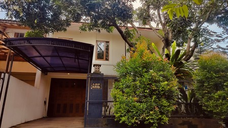 Rumah 2 Lantai di Jl. Melati Lestari Indah (Dalam Kompleks), Lebak Bulus, Jakarta Selatan