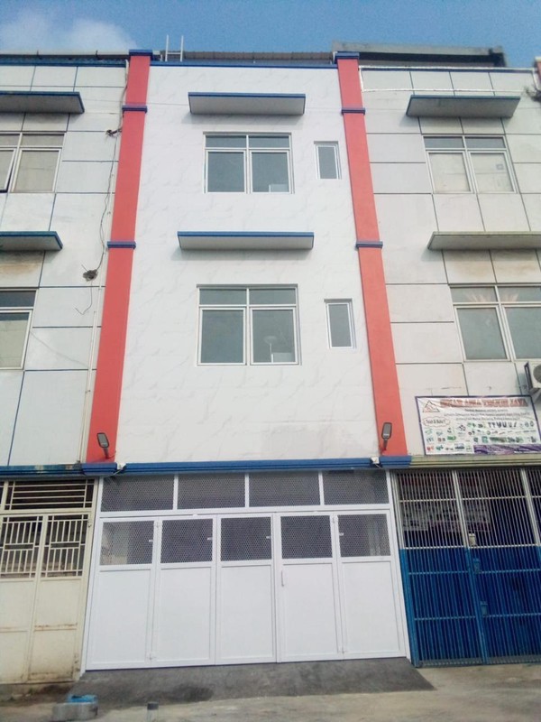 Rumah Kos-kosan Di Villa Taman Bandara Kosambi Jakarta Barat