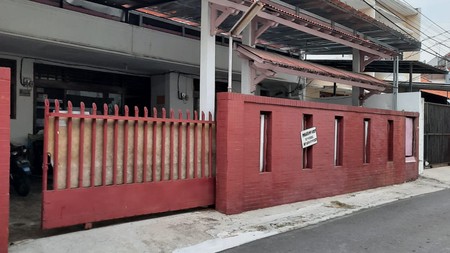 Rumah Bagus Di Jl Benda Kebayoran Baru Jakarta Selatan