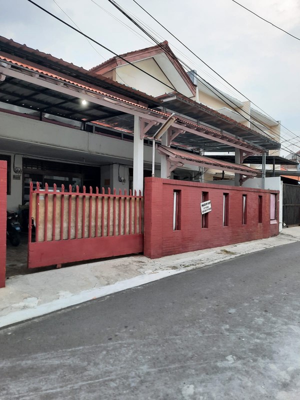 Rumah Bagus Di Jl Benda Kebayoran Baru Jakarta Selatan
