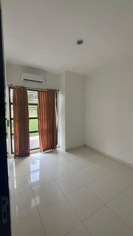 Rumah Bagus Di Discovery Terra Bintaro Jaya Sektor 9