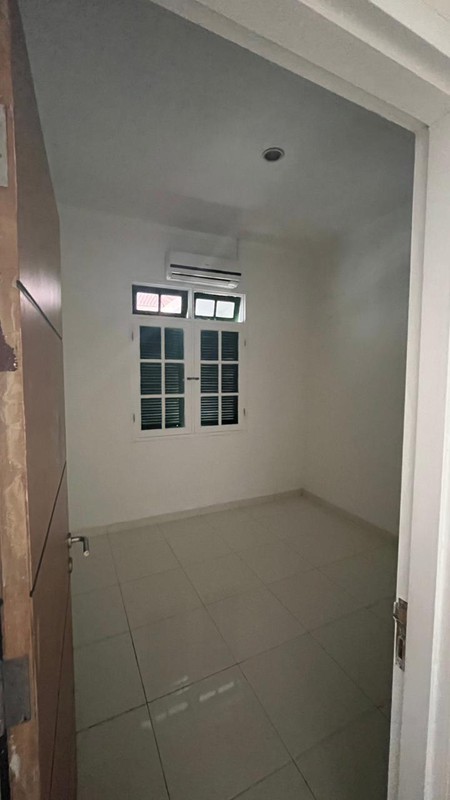 Rumah Bagus Di Discovery Terra Bintaro Jaya Sektor 9