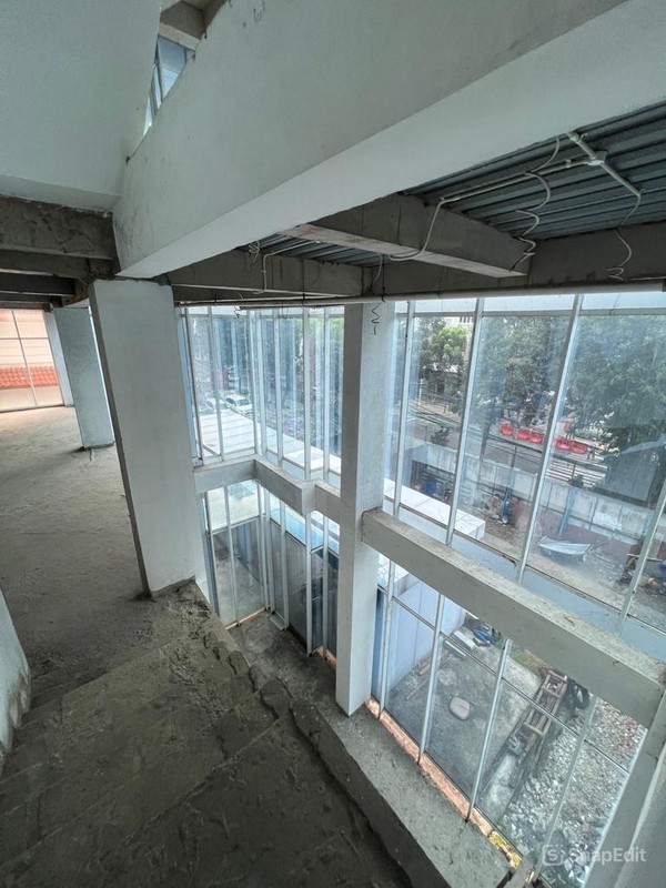 Gedung Ex-Showroom Di Menteng, Jakarta Pusat