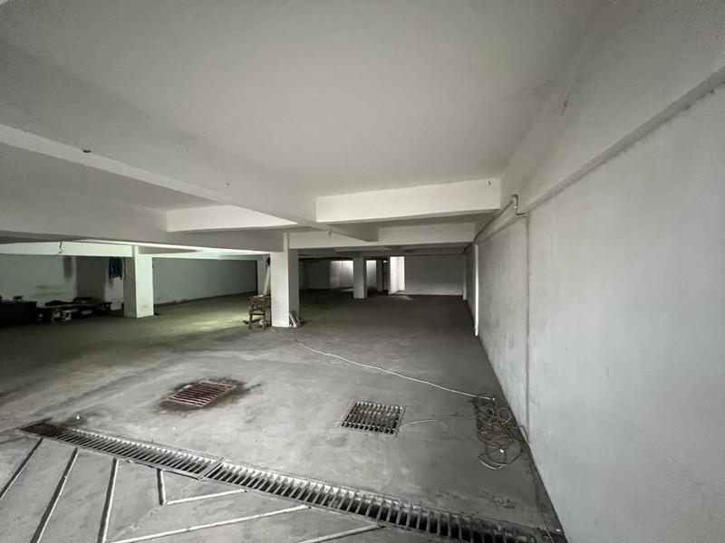 Gedung Ex-Showroom Di Menteng, Jakarta Pusat