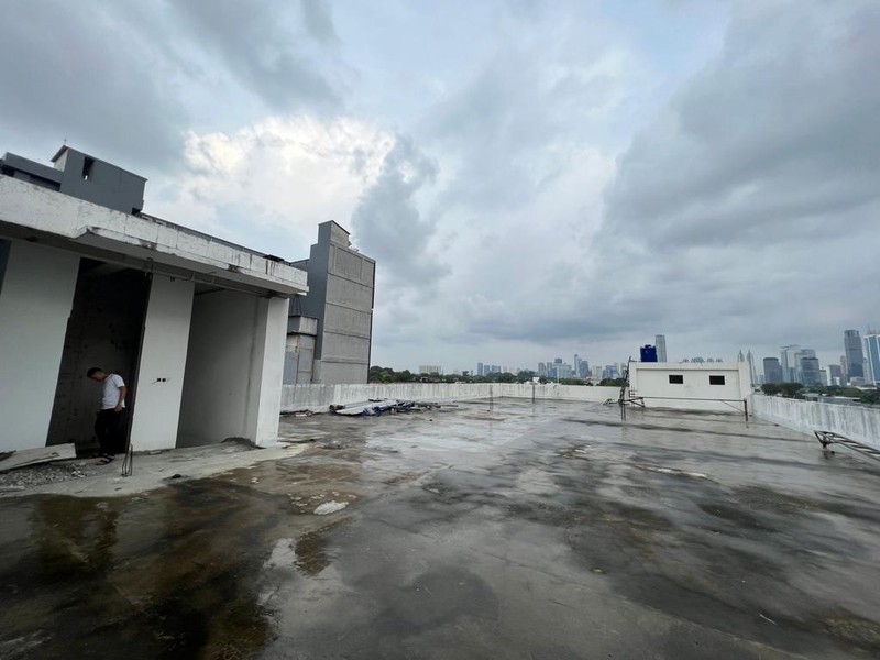 Gedung Ex-Showroom Di Menteng, Jakarta Pusat