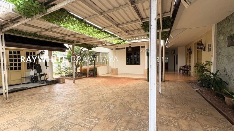 Rumah Lama Dalam Komplek Lokasi Strategis Area Duren Sawit