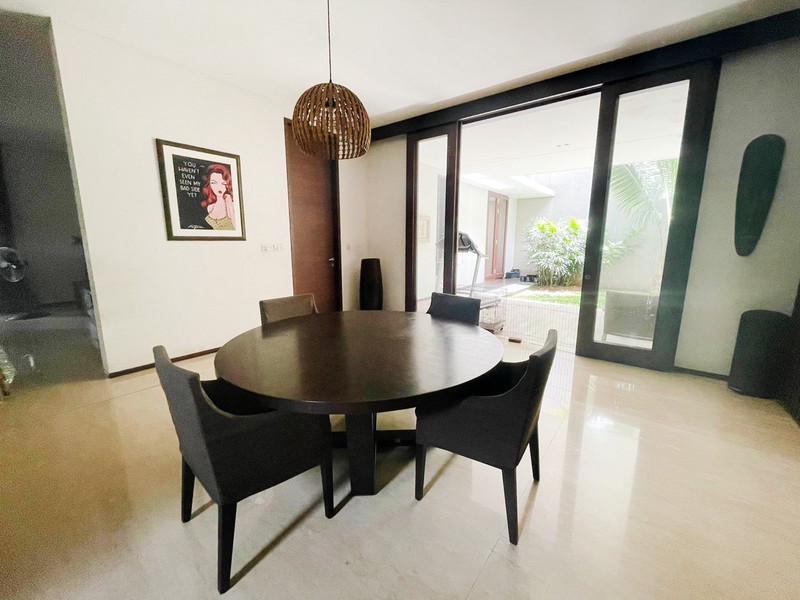 Rumah Bagus,dalam cluster di Bintaro Jaya 9