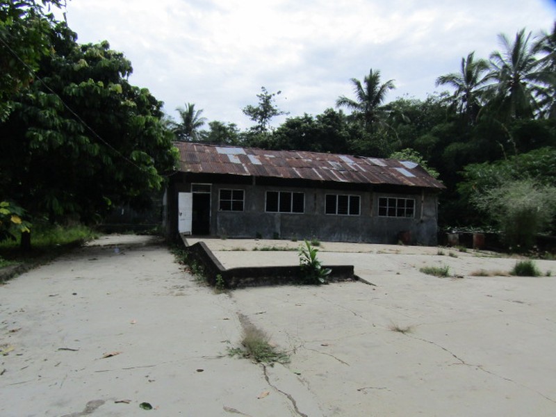 Dijual Gedung Dengan Tanah Yang Luas Lokasi Di Gedong Tataan, Lampung