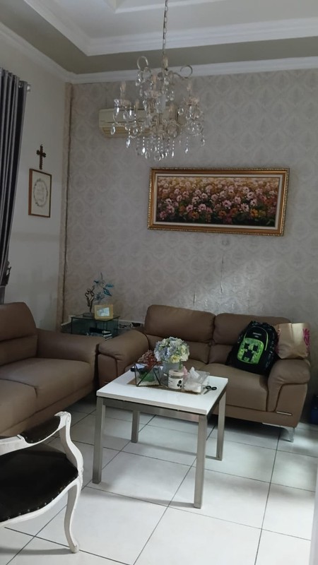 Rumah +kantor Papandayan Raya depan Lyn Cafe Bendan Ngisor Semarang Selatan JUAL CEPAT.