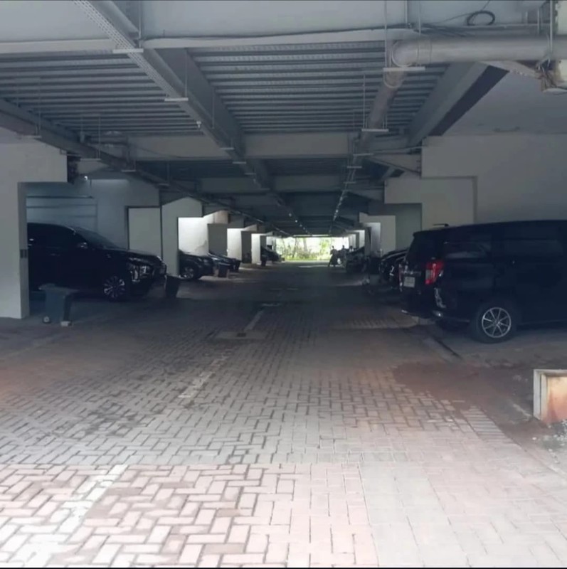 Rumah +kantor Papandayan Raya depan Lyn Cafe Bendan Ngisor Semarang Selatan JUAL CEPAT.