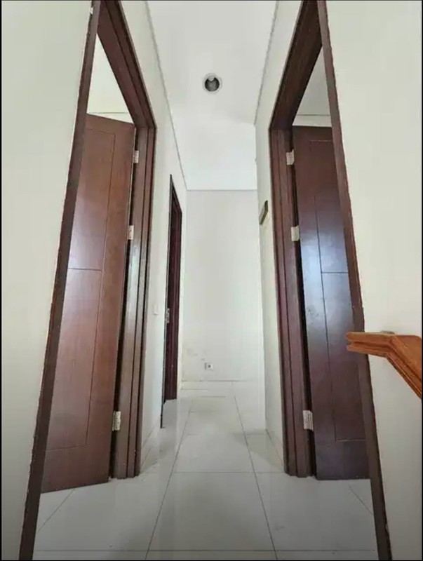 Rumah +kantor Papandayan Raya depan Lyn Cafe Bendan Ngisor Semarang Selatan JUAL CEPAT.