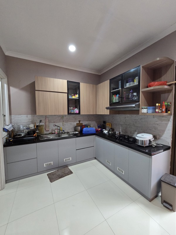 Turun harga! Rumah bagus siap huni dengan lokasi strategis di BSD City