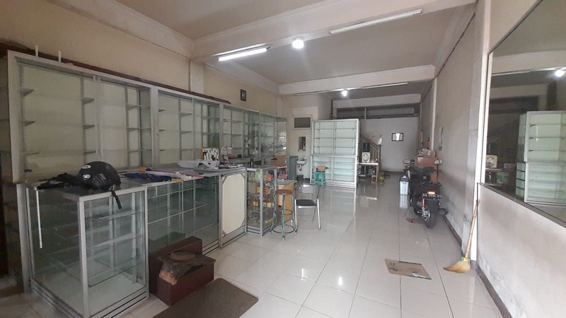 Disewakan Ruko 1 Lantai Lokasi Strategis di Metro Square - Mertoyudan, Magelang