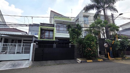 Rumah mewah siap huni - Pondok Indah Jakarta Selatan