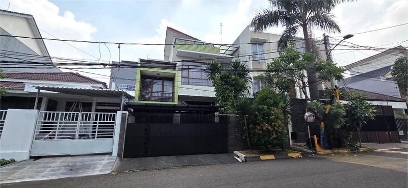 Rumah mewah siap huni - Pondok Indah Jakarta Selatan