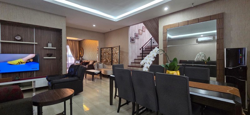 Rumah mewah siap huni - Pondok Indah Jakarta Selatan