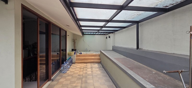 Rumah mewah siap huni - Pondok Indah Jakarta Selatan