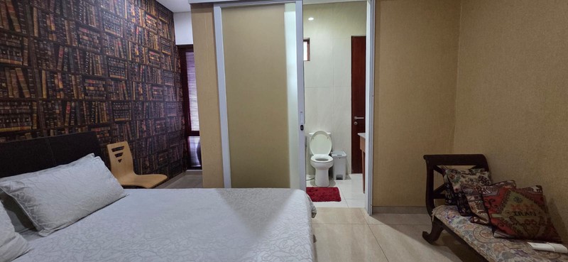 Rumah mewah siap huni - Pondok Indah Jakarta Selatan