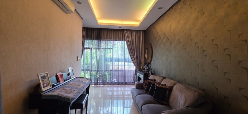 Rumah mewah siap huni - Pondok Indah Jakarta Selatan