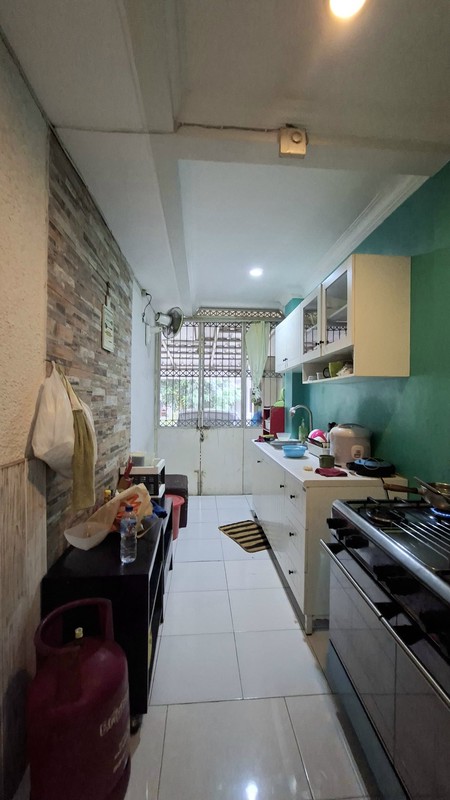 Rumah HOOK di Bintaro Jaya Sektor 9 SHM dalam Cluster KT 5+2 KM 4+2.