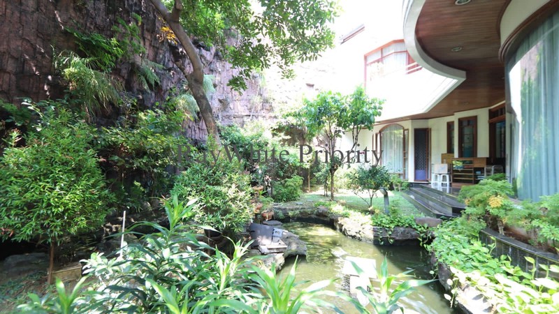 Rumah Mewah dan Luas di Cluster Bukit Gading Villa Kelapa Gading