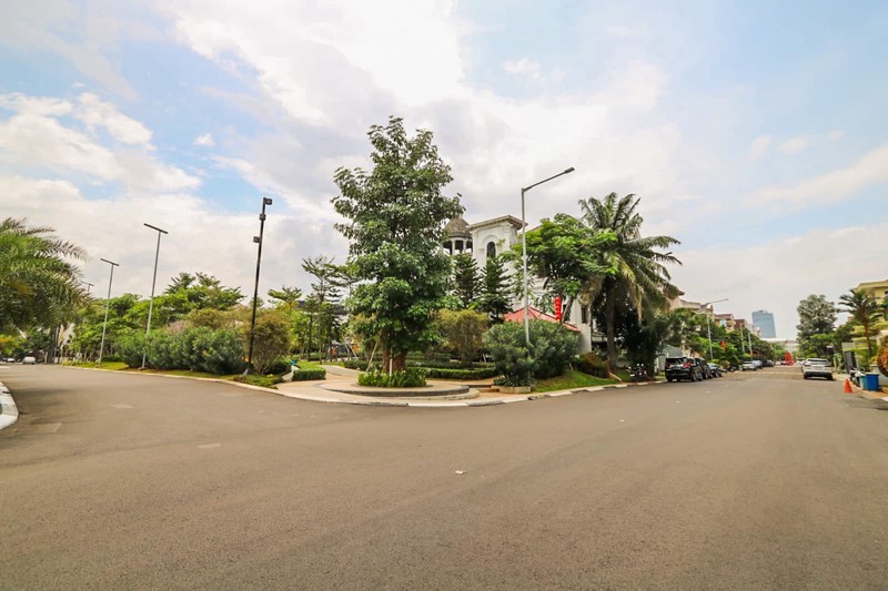 Rumah Mewah di Gading Mediterania Kelapa Gading, Dekat ke Sunter