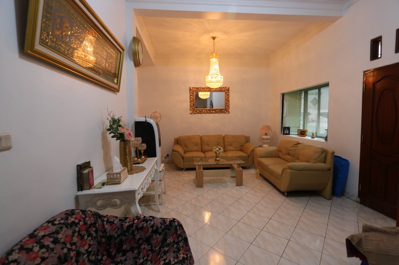 RUMAH KOST AND RUKO DI TOLE ISKANDAR DEPOK YANG STRATEGIS