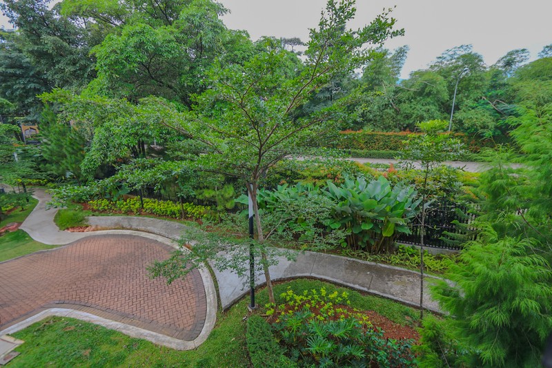 Rumah Hoek Tanglin Parc Sanctuary, Sentul City, Babakan Madang   