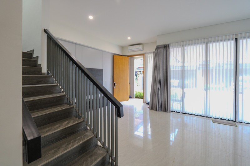 Rumah Hoek Tanglin Parc Sanctuary, Sentul City, Babakan Madang   