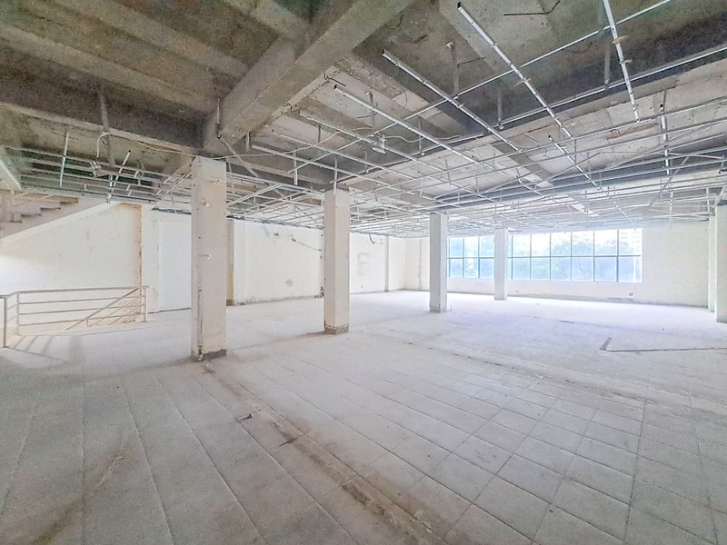 GEDUNG DI SATRIO KARET, AKSES MUDAH DARI MENTENG, KEBAYORAN BARU, SENOPATI, TEBET