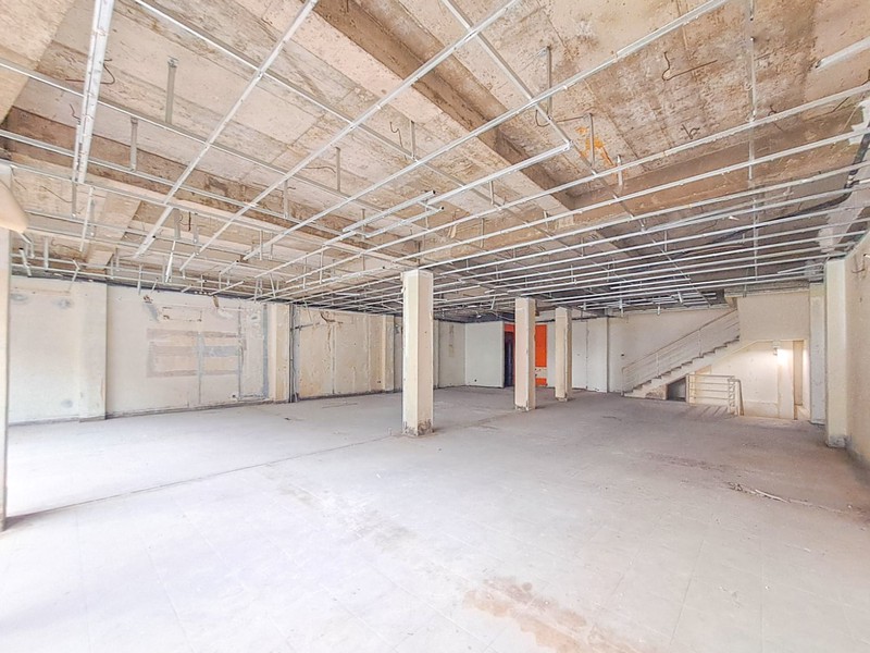 GEDUNG DI SATRIO KARET, AKSES MUDAH DARI MENTENG, KEBAYORAN BARU, SENOPATI, TEBET