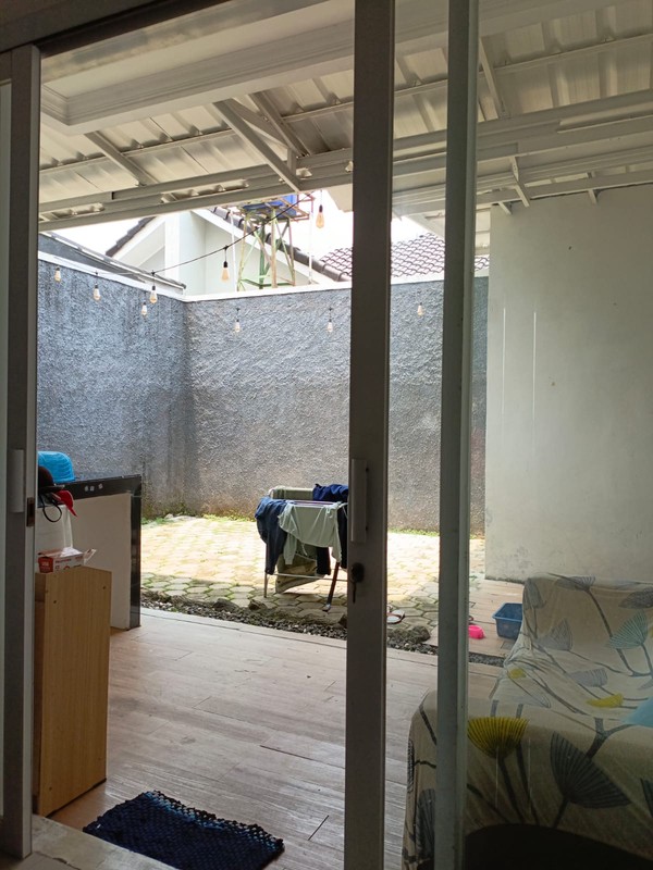 RUMAH CANTIK 2 LANTAI  SIAP  HUNI DI HARVEST CITY CILEUNGSI